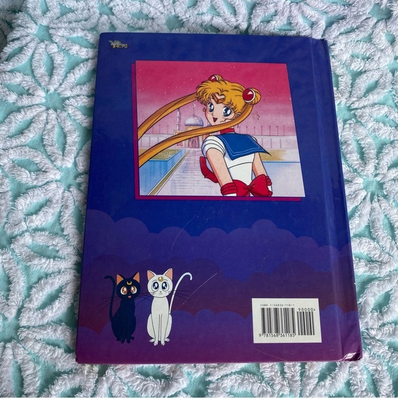 Vintage Sailor Moon VHS & Hardcover book lot - Picture 8 of 13